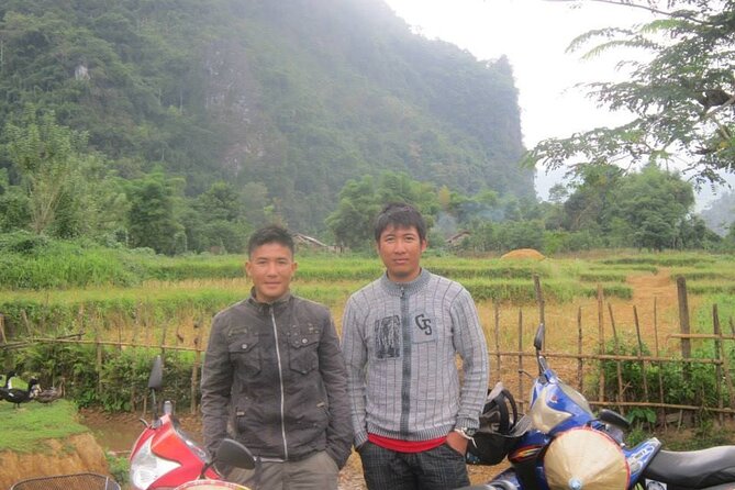 1-Day Tour to Vang Vieng with Private Guide - Blue Lagoon time and a chance to cool off