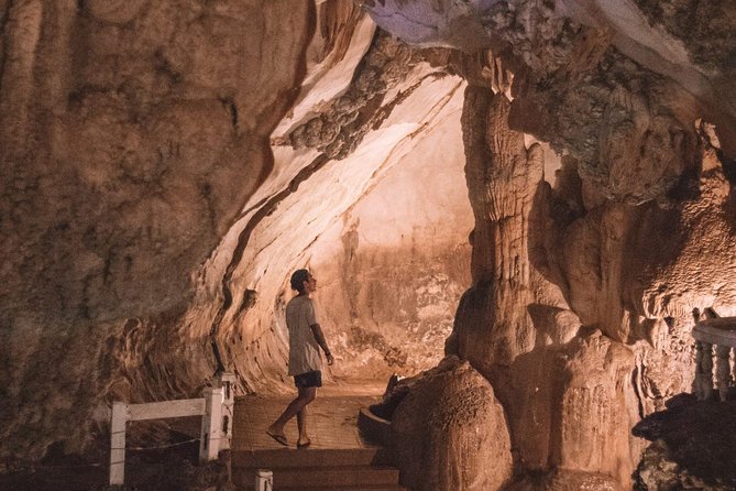 2-Day Vang Vieng Tour from Vientiane - Day 1: Road 13, KM 52, and Vang Xang