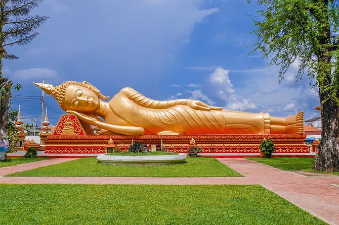 6-Day Private Laos Tour to Vientiane, Pak Ou Cave, Luang Prabang - Arriving in Vientiane and finding your footing