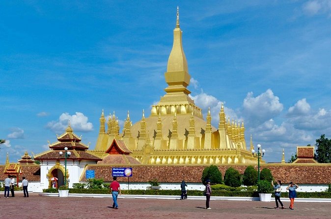 A Full Day in Laid-Back Vientiane - Buddha Park, the tour’s strangest stop