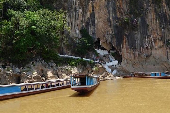 Dine and Cruise on Mekong River - Sunset views without a packed road