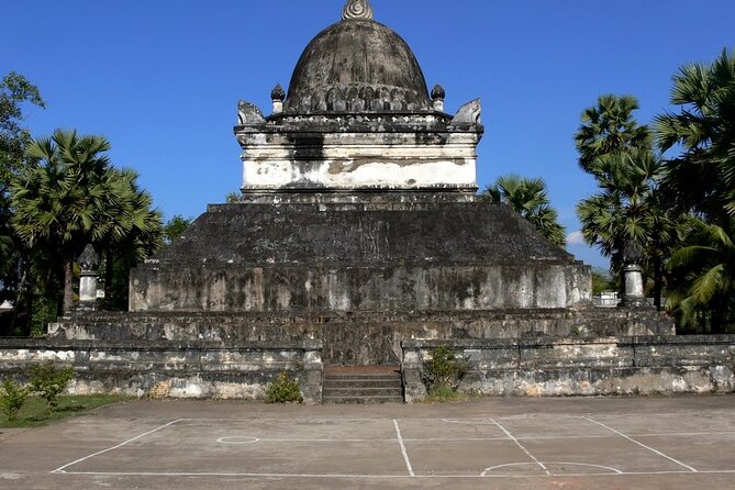 Full-Day Luang Prabang Highlights Tour Including Kuangsi Waterfall - What the guide and driver add to the day