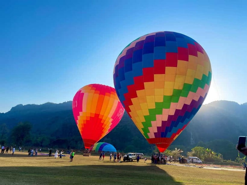 Hot Air Balloon in VangVieng pick up-drop off - The real value of $176 per person