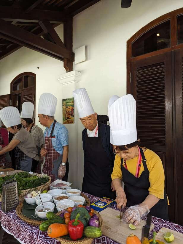 Luang Prabang: Cooking Class at the Former Royal Palace - Price, pace, and practical value