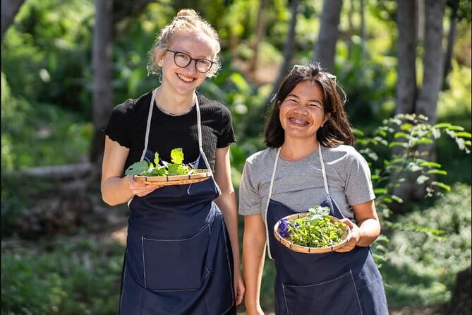 Luang Prabang Cooking, Pottery & Candle Experience - Which schedule fits your Luang Prabang plans?