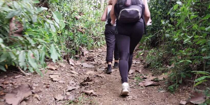 Luang Prabang: Hiking Off the Beaten Track with Picnic Lunch - Weather, Clothing, and Trail Comfort