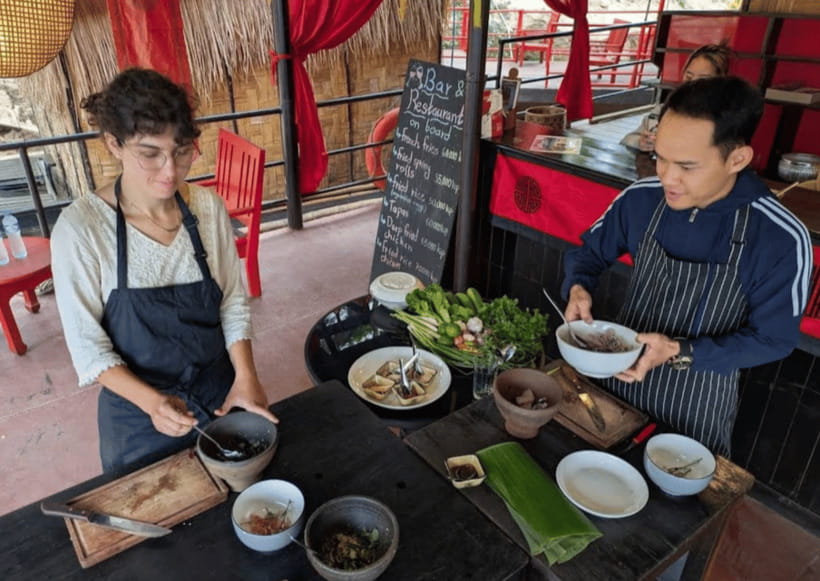 Luang Prabang: Mekong River Cooking Class with Hotel Pickup - What to bring and how to dress