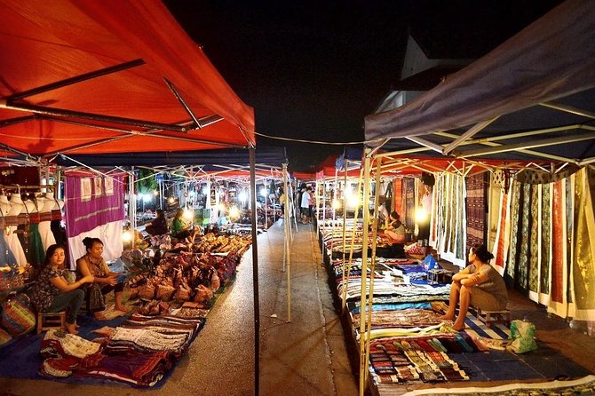 Luang Prabang Night-time Explorer - Starting with petanque near Wat Prabat Tai