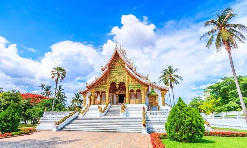Luang Prabang Private Full-Day Tour and Lunch - Wat Mai and the final temple stop