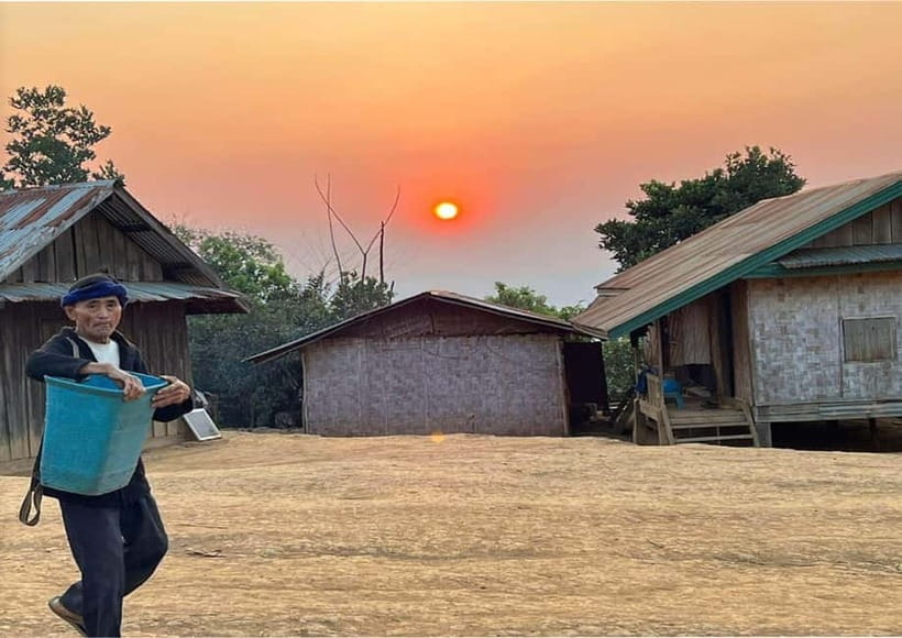 Nong Khiaw: 2-Day Trekking,Hmong village,Home Stay&Kayaking - Leaving Nong Khiaw for the Lao countryside
