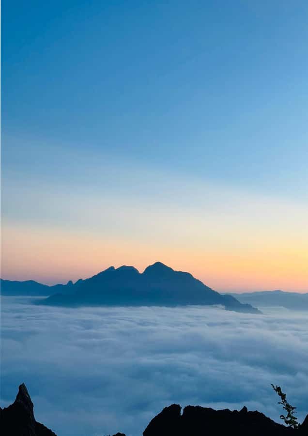 Overnight Camping At nong khiaw view point, 360 view - Is $35 good value for this overnight?
