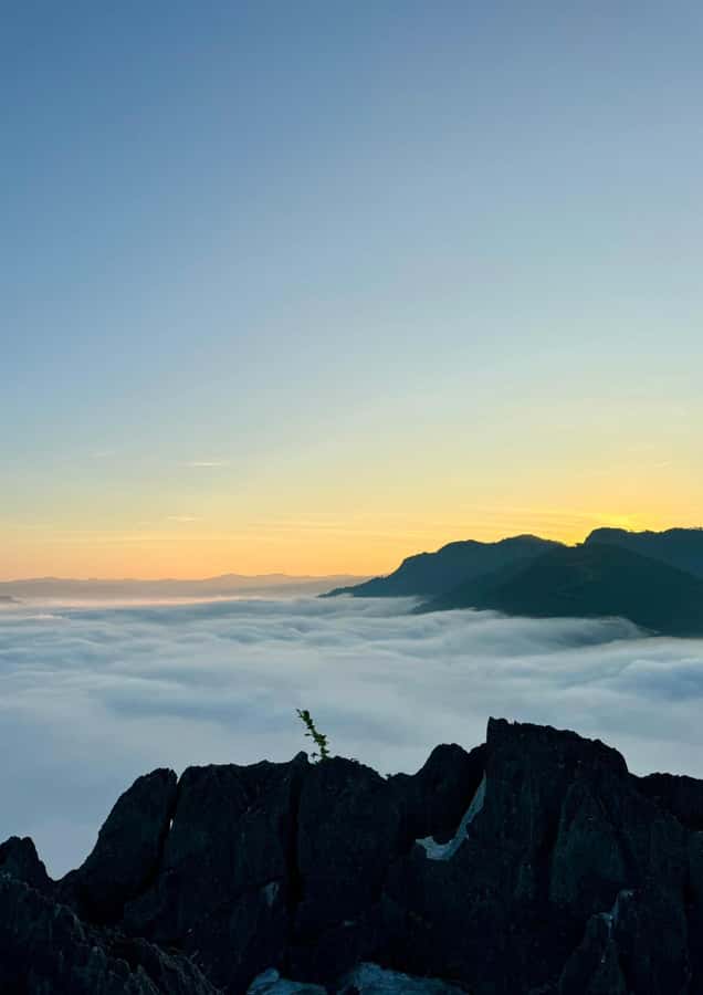 Overnight Camping At nong khiaw view point, 360 view - Who will enjoy this Nong Khiaw camping trip?