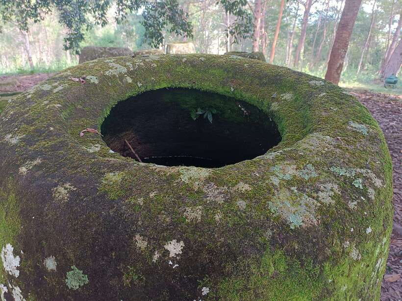 Plain of jars private tour - Ban Naphia and the difficult story behind the spoons