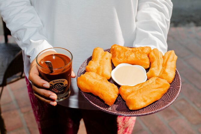 Prabang Plates Food Tour with 15+ Tastings - How much food should you expect?