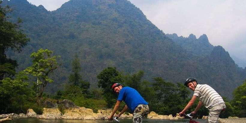 Vang Vieng: Blue Lagoon and Countryside Bike Tour with Lunch - Lunch, village roads, and the ride home