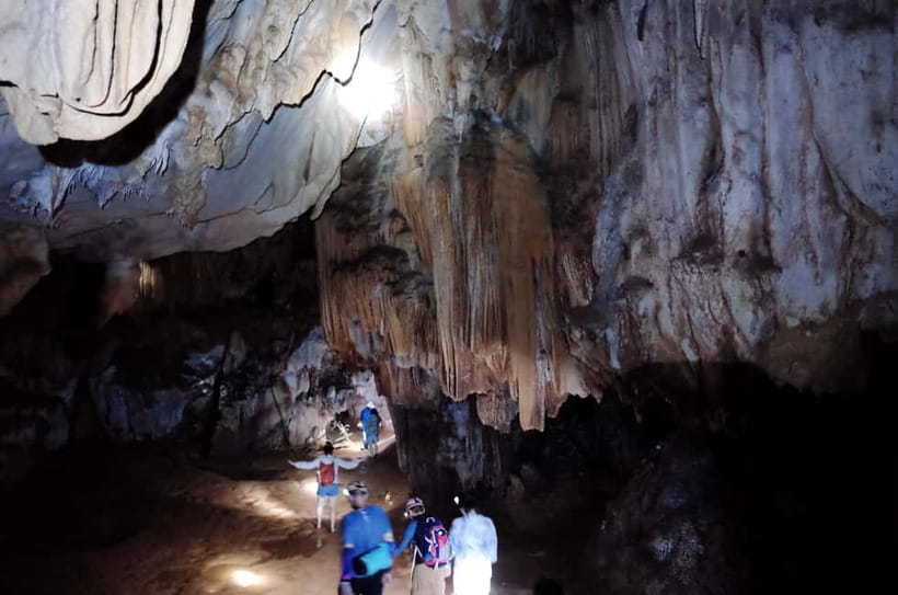 Vang Vieng: Day Tour with Kayaking, Ziplining, and Rafting - Lunch with a local-style meal