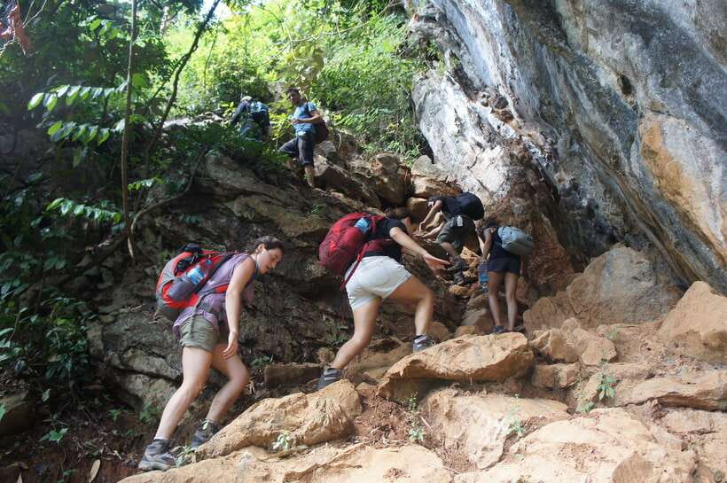 Vang Vieng: Jungle & Caves Full-Day Private Trekking Tour - Who will enjoy this private trek