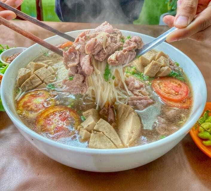 Vientiane classic Food tour ( Included Food ) - Finishing with Ping Kai at Napong 2