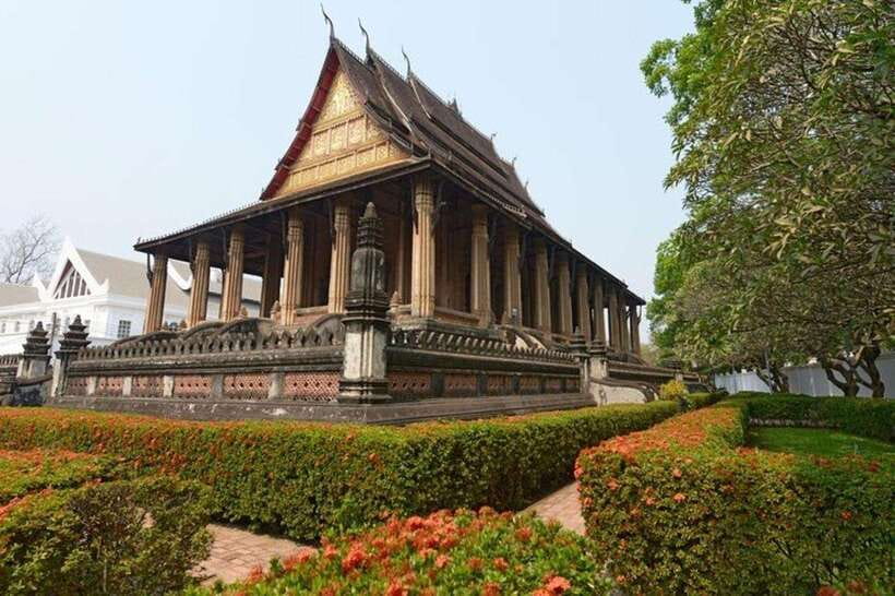 Vientiane : Private Custom Tour with a Local Guide - Why a local guide helps in quiet Vientiane